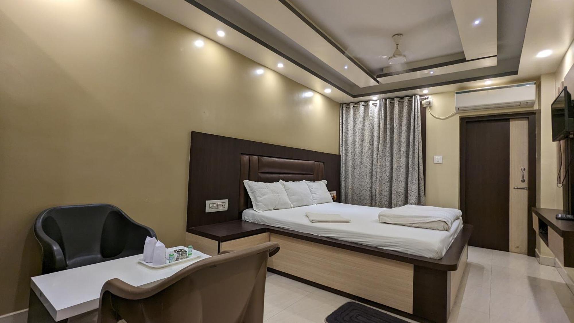 Hotel Binapani Deluxe 1 Tarapith Εξωτερικό φωτογραφία